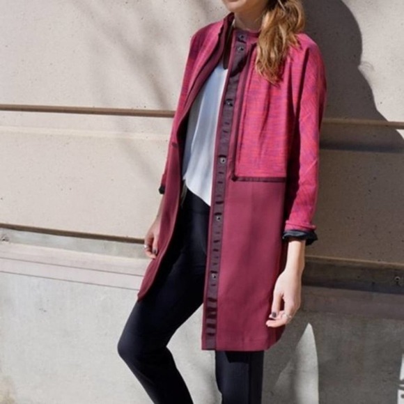 Nwt Lululemon Berry Cocoon Car Berry Coat Size  small new 4  6 - Picture 1 of 6